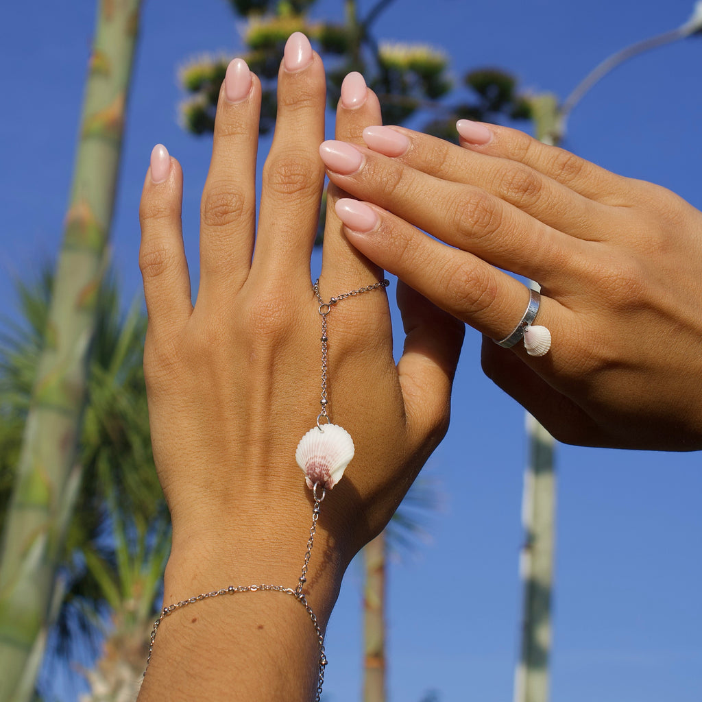The Bahia Hand Chain